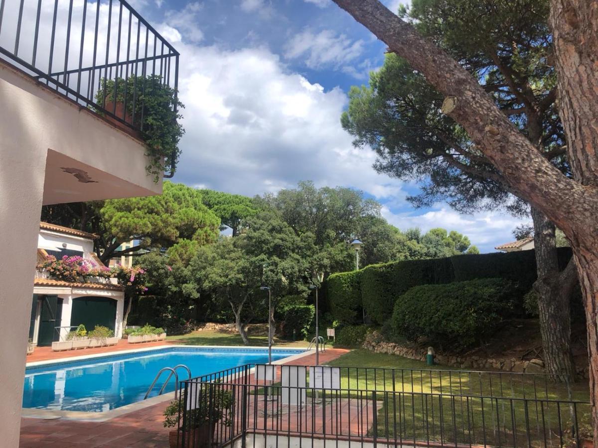 Espectacular Con Piscina En *